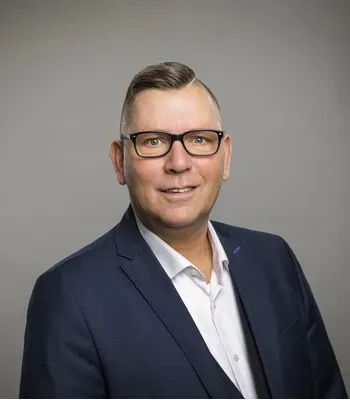 Porträt von Reiner Kamenz (Mecklenburgische Versicherung)