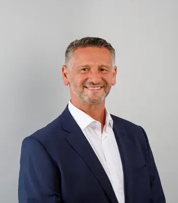 Porträt von Richelmo Macri (Mecklenburgische Versicherung) Porträt von Richelmo Macri (Mecklenburgische Versicherung)