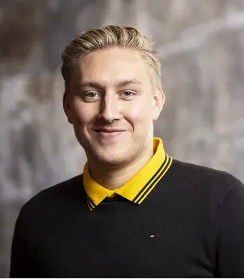 Porträt von Robin Sommer (Mecklenburgische Versicherung)