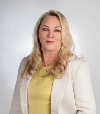 Porträt von Sabine Müller (Mecklenburgische Versicherung)