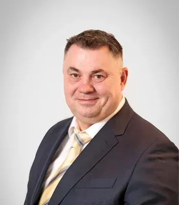 Porträt von Sandro Kahl (Mecklenburgische Versicherung)