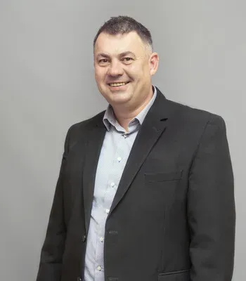 Porträt von Sandro Kahl (Mecklenburgische Versicherung)