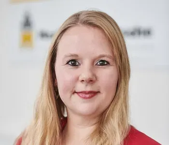 Porträt von Christina Feldbusch (Mecklenburgische Versicherung)
