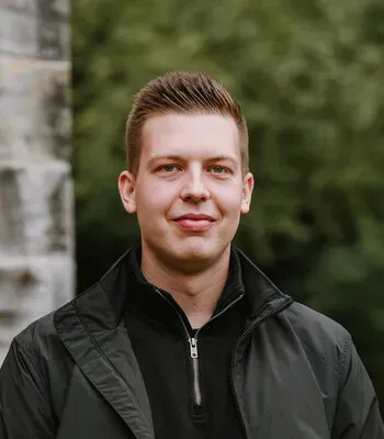 Porträt von Sascha Micic (Mecklenburgische Versicherung)
