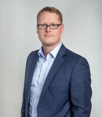 Porträt von Sebastian Bode (Mecklenburgische Versicherung)