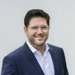 Porträt von Sebastian Severin (Mecklenburgische Versicherung)