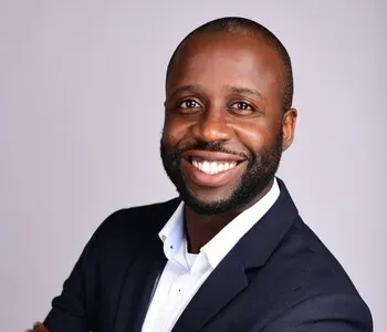 Porträt von Jamaine Arhin (Mecklenburgische Versicherung) Porträt von Jamaine Arhin (Mecklenburgische Versicherung)