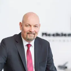 Porträt von Stefan Dölling (Mecklenburgische Versicherung)