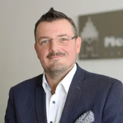 Porträt von Stefan Heinze (Mecklenburgische Versicherung)