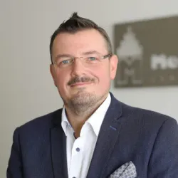 Porträt von Stefan Heinze (Mecklenburgische Versicherung)