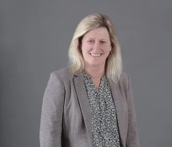 Porträt von Sonja Meißner (Mecklenburgische Versicherung)