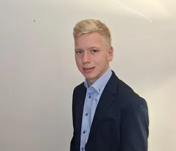 Porträt von Finn Lennart Müller (Mecklenburgische Versicherung)