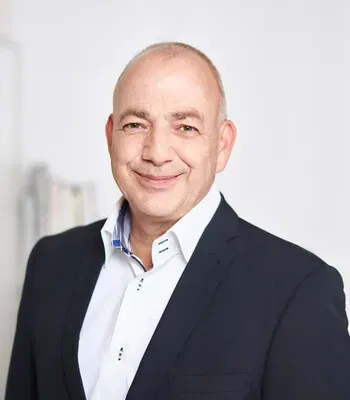 Porträt von Stefan Simon (Mecklenburgische Versicherung)