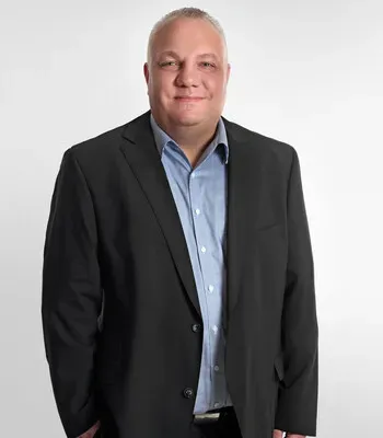 Porträt von Stefan Weighardt (Mecklenburgische Versicherung) Porträt von Stefan Weighardt (Mecklenburgische Versicherung)