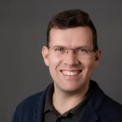 Porträt von Steffen Kapser (Mecklenburgische Versicherung)