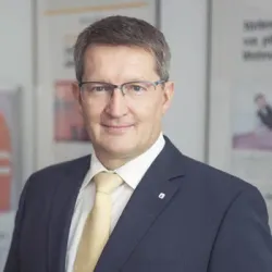 Porträt von Steffen Lang (Mecklenburgische Versicherung)