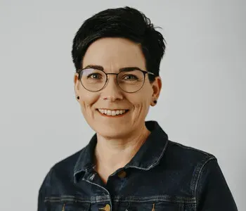 Porträt von Mandy Rieck (Mecklenburgische Versicherung)
