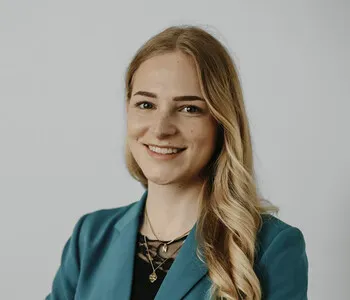 Porträt von Tina Rossow (Mecklenburgische Versicherung)