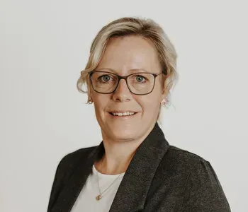 Porträt von Manja Schmudde (Mecklenburgische Versicherung) Porträt von Manja Schmudde (Mecklenburgische Versicherung)