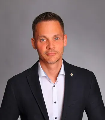 Porträt von Sven Schmidt (Mecklenburgische Versicherung)