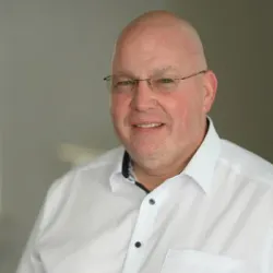 Porträt von Thomas Vollhardt (Mecklenburgische Versicherung)