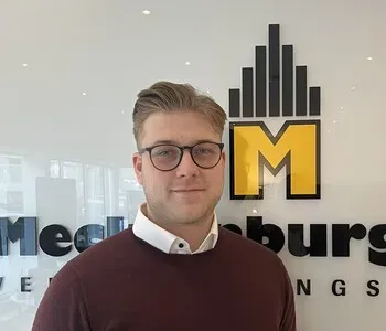 Porträt von Jannis Emmelmann (Mecklenburgische Versicherung)