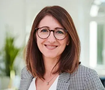 Porträt von Anna Lier (Mecklenburgische Versicherung)