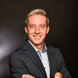 Porträt von Tobias Höse (Mecklenburgische Versicherung)