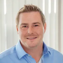 Porträt von Tobias Krestin (Mecklenburgische Versicherung)