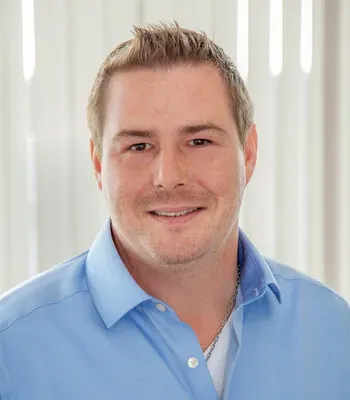 Porträt von Tobias Krestin (Mecklenburgische Versicherung)