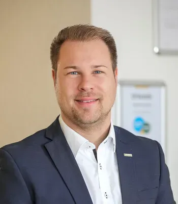 Porträt von Tobias Steinhorst (Mecklenburgische Versicherung)