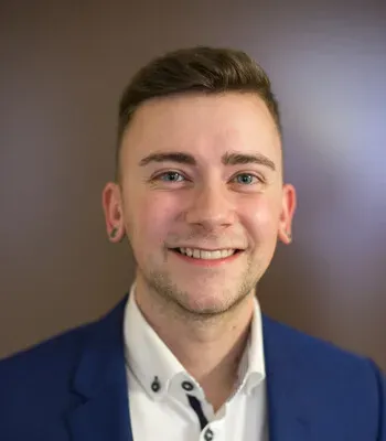 Porträt von Toby Brandt (Mecklenburgische Versicherung)