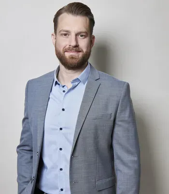 Porträt von Tomasz Szczygielski (Mecklenburgische Versicherung) Porträt von Tomasz Szczygielski (Mecklenburgische Versicherung)