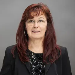 Porträt von Uta Lüttich (Mecklenburgische Versicherung)