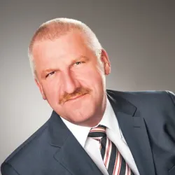 Porträt von Uwe Lüders (Mecklenburgische Versicherung)