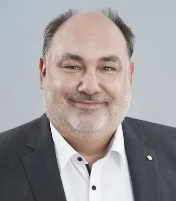 Porträt von Uwe Nehring (Mecklenburgische Versicherung) Porträt von Uwe Nehring (Mecklenburgische Versicherung)