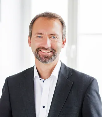 Porträt von Volker Schönherr (Mecklenburgische Versicherung)