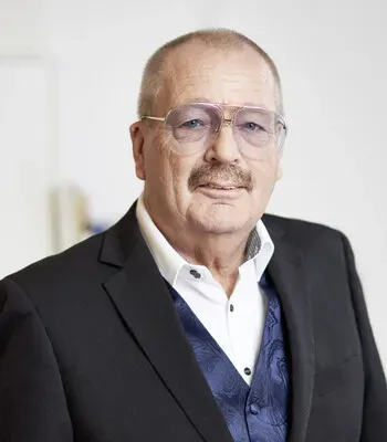 Porträt von Werner Römer (Mecklenburgische Versicherung)